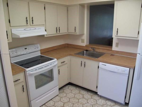 Palm Lakes, 7591 NW 1st St #304, Margate, Florida 33063, image 1