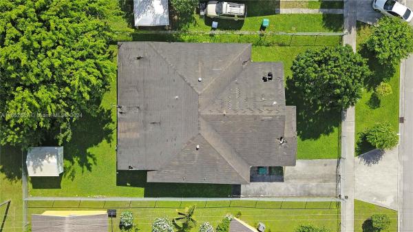 Carver Park, 776 NW 10th St, Florida City, Florida 33034, image 1