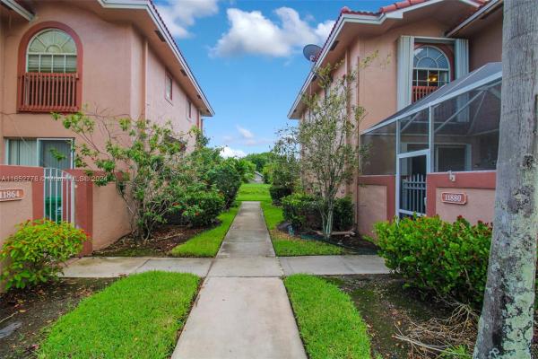 Eagle Creek Townhomes, 11880 Royal Palm Blvd #11880, Coral Springs, Florida 33065, image 1