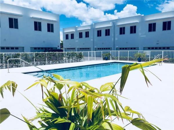 Weitzer Aventura Place, 2651 NE 212 Ter #400, Ojus, Florida 33180, image 1