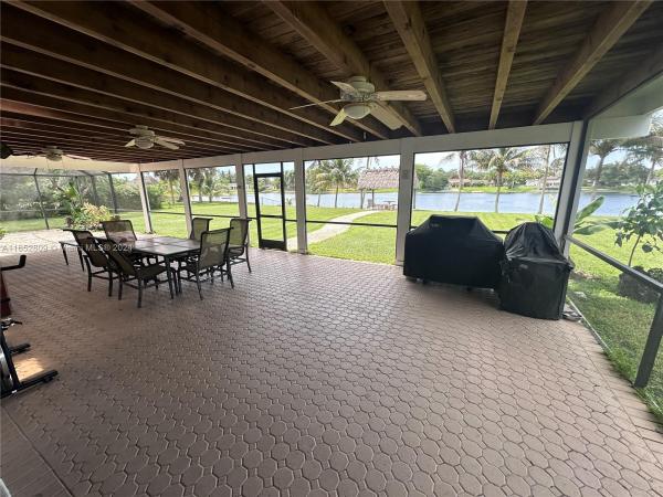 Oakland Acres, 10962 SW 117th St, Kendall, Florida 33176, image 1