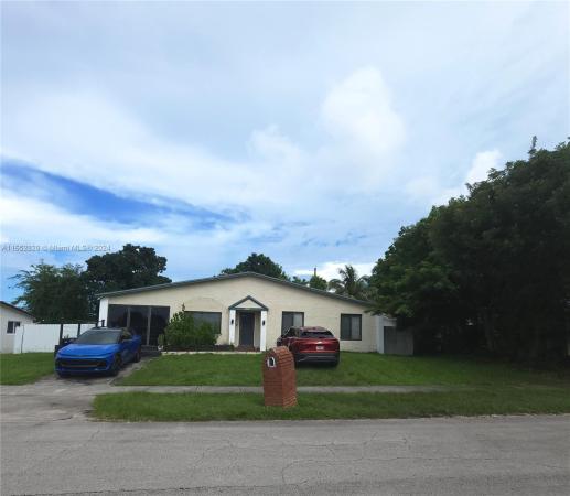 Fairway House, 15921 SW 106th Ave, Palmetto Estates, Florida 33157, image 1