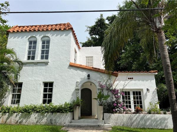 Acadia, 645 NE 70th St, Miami, Florida 33138, image 1