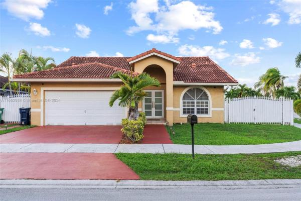 Bird Lakes South, 14305 SW 50th St, Kendale Lakes, Florida 33175, image 1
