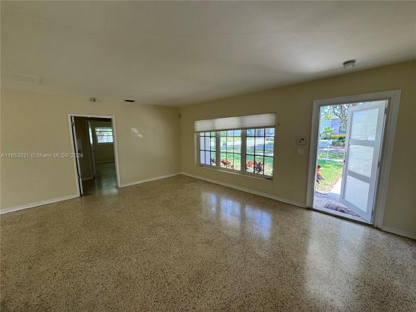 Keystone Point, 2125 Alamanda Dr, North Miami, Florida 33181, image 3