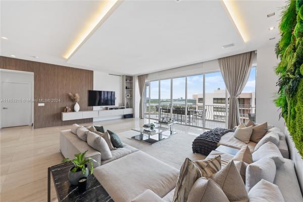 Bal Harbour 101, 10155 Collins Ave #PH8, Bal Harbour, Florida 33154, image 1
