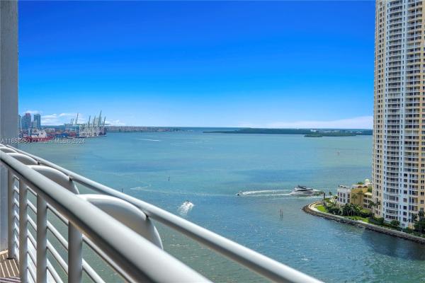 One Miami West, 325 S Biscayne Blvd #2021, Miami, Florida 33131, image 1