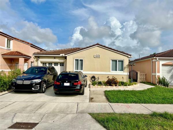 Weitzer Serena Lakes West, 16971 SW 142nd Pl, Richmond West, Florida 33177, image 1
