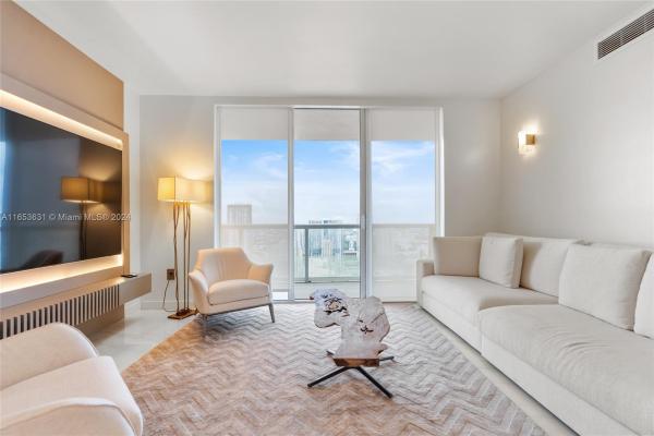 50 Biscayne, 50 Biscayne Blvd #4411, Miami, Florida 33132, image 1