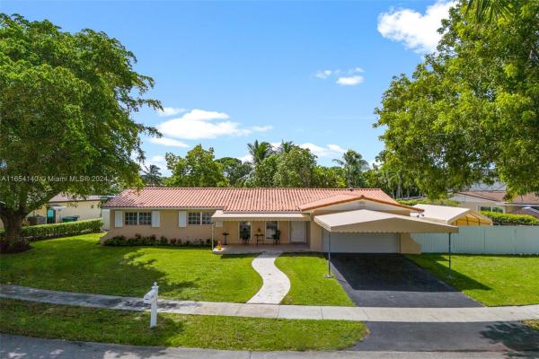 Kendale Lakes No HOA, 14550 SW 74th St, Kendale Lakes, Florida 33183, image 1