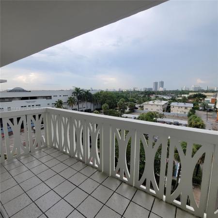 Nautilus Towers, 4142 N Jefferson Ave #6A, Miami Beach, Florida 33140, image 1