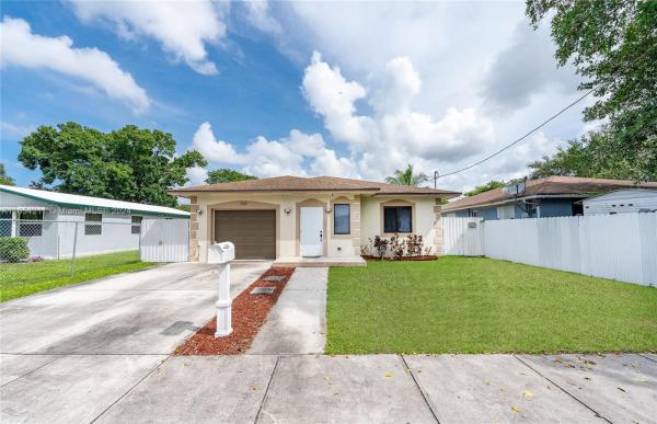 Fern Park, 3111 NW 67th St, Gladeview, Florida 33147, image 3