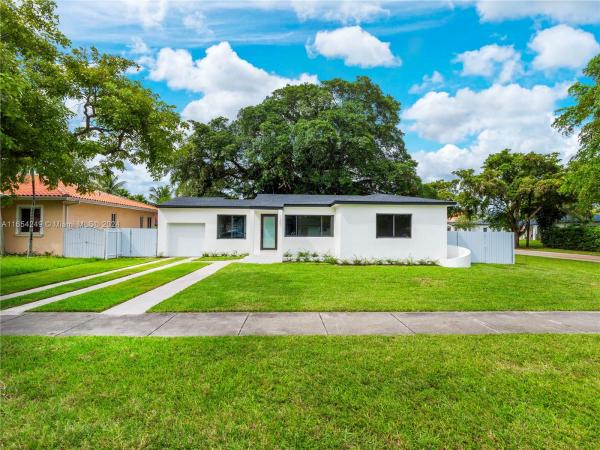 Hialeah Golf Course, 1301 Westward Dr, Miami Springs, Florida 33166, image 1