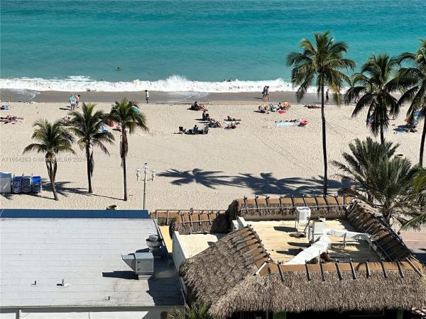 Crystal Tower, 322 Buchanan St #1104, Hollywood, Florida 33019, image 1