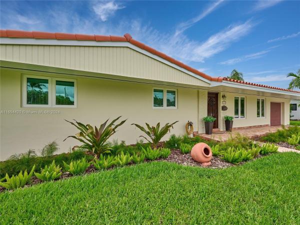 Snapper Creek Park, 8790 SW 85th Ter, Kendall, Florida 33173, image 1