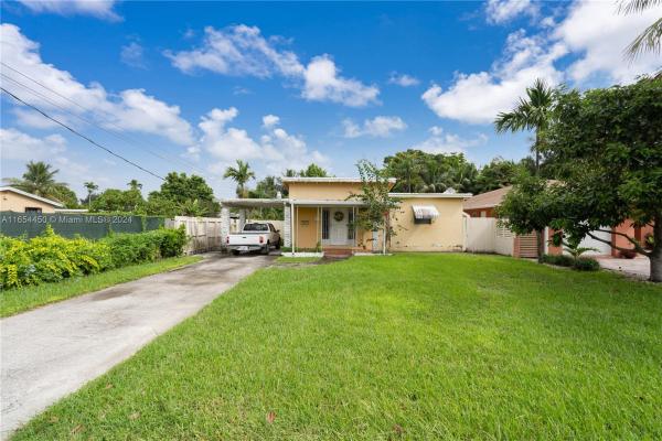 Coral Villas, 6441 SW 28th St, Tamiami, Florida 33155, image 1