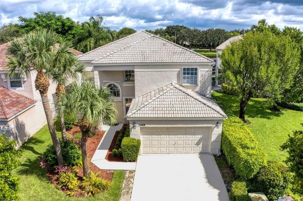 Candlewood, 7469 Sally Lyn Ln, Lake Worth Beach, Florida 33467, image 1