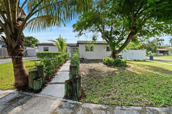 Benson Manor, 20315 SW 106th Ave, Cutler Bay, Florida 33189, image 1