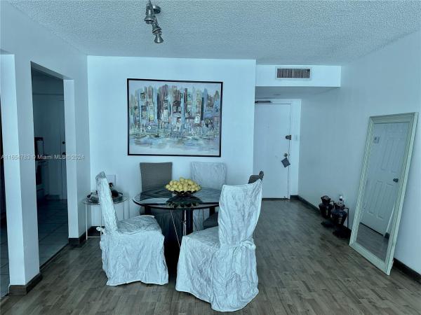 Del Prado, 18041 Biscayne Blvd #1502-4, Aventura, Florida 33160, image 3