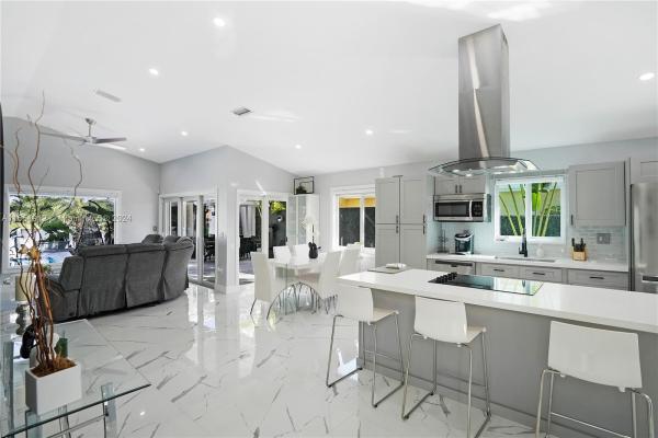 Lancaster & Capri At Lakes Of The Meadow, 15433 SW 47th Ter, Kendall West, Florida 33185, image 1
