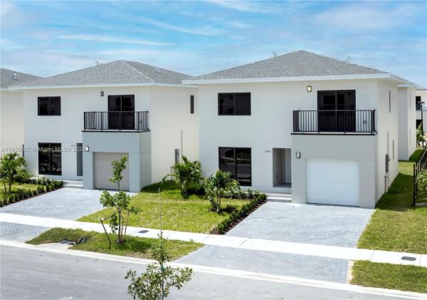 On Alba, 1387 NW 2nd Ln, Florida City, Florida 33034, image 2