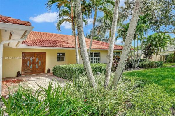 Ledford Landing, 18733 SW 293rd Ter, Redland, Florida 33030, image 1