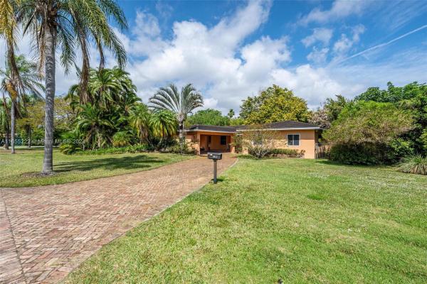 Walter Stevenson Manor, 7895 SW 76th Ter, Glenvar Heights, Florida 33143, image 1