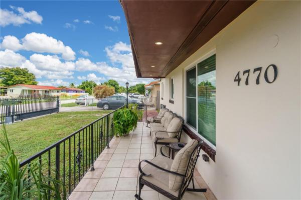 Carol City, 4770 NW 185th Ter, Miami Gardens, Florida 33055, image 3