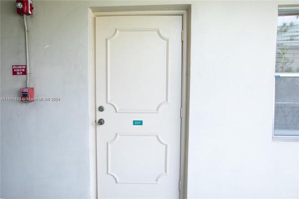 Sterling 56, 5790 Stirling Rd #207, Hollywood, Florida 33021, image 1