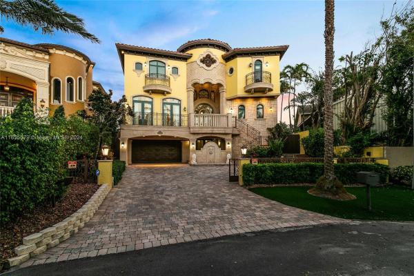 Hillsboro Shores, 2306 Bay Dr, Pompano Beach, Florida 33062, image 1