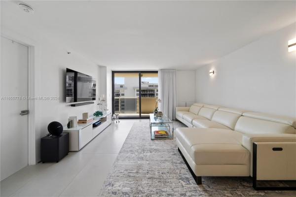 L´Excellence, 5757 Collins Ave #1603, Miami Beach, Florida 33140, image 1