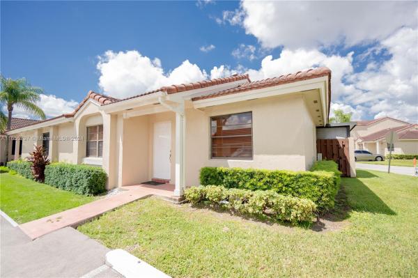 Villa Homes At The Moors, 6278 NW 170th Ter #6278, Hialeah, Florida 33015, image 1