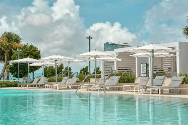 300 Biscayne Blvd Way #3201, Miami, Florida 33131, image 2