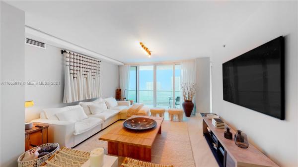 7000 Island Boulevard, 7000 Island Blvd #1808, Aventura, Florida 33160, image 1
