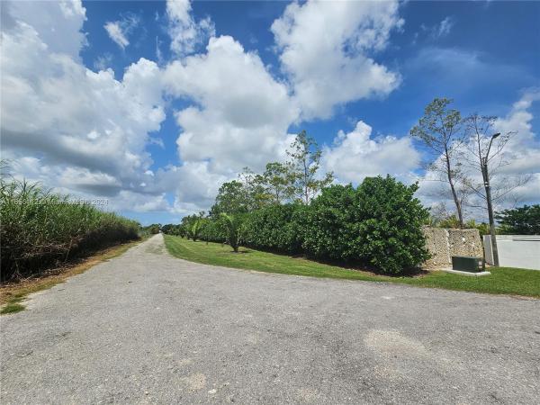 Redland No HOA, 22409 207, Redland, Florida 33170, image 1
