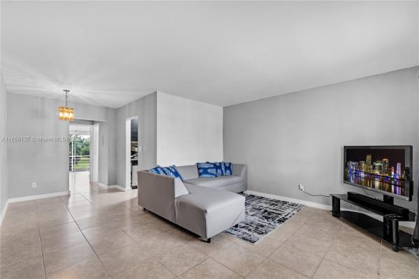 Romont Gardens Andover, 50 NW 204th St #25, Miami Gardens, Florida 33169, image 1