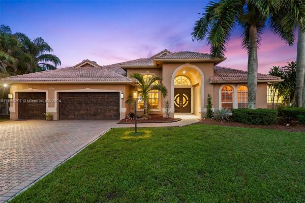 Stoneridge Lake Estates, 6682 Segovia Way, Pembroke Pines, Florida 33331, image 1
