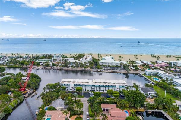 Village At Harbor Beach, 2424 SE 17th Cswy #105B, Fort Lauderdale, Florida 33316, image 1