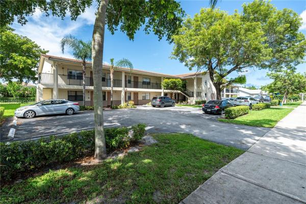 8705 Hampshire Dr, 8705 NW 38th Dr #3A, Coral Springs, Florida 33065, image 1