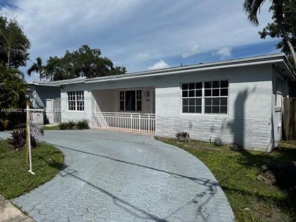 Bowman Heights, 561 SW 48th Ave, Miami, Florida 33134, image 3