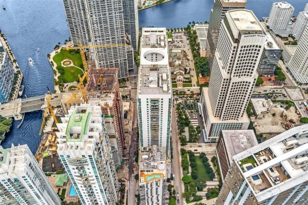 500 Brickell West, 55 SE 6th St #4302, Miami, Florida 33131, image 3