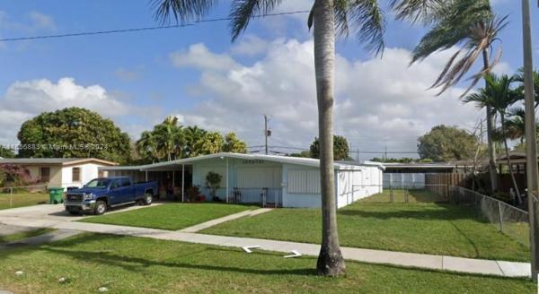 Westwood Lakes Residential, 10721 SW 47th Ter, Westwood Lakes, Florida 33165, image 1
