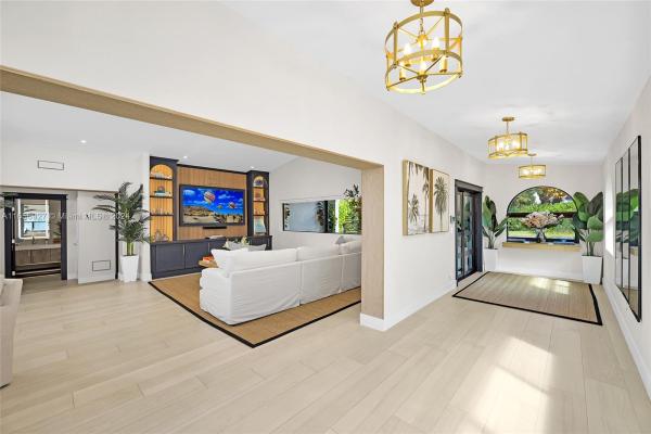 Coral Way Heights, 5818 SW 27th St, Tamiami, Florida 33155, image 1