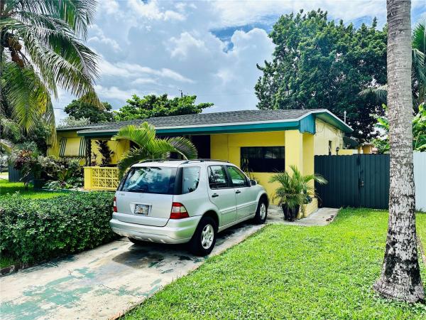 Lawndale, 1100 NW 108th Ter, Pinewood, Florida 33168, image 2
