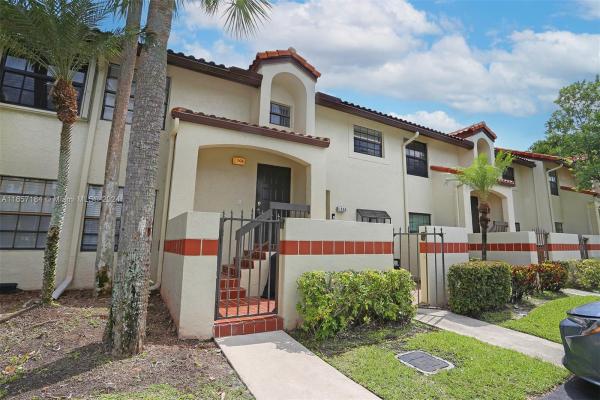 Republic Square, 506 Republic Ct, Deerfield Beach, Florida 33442, image 3