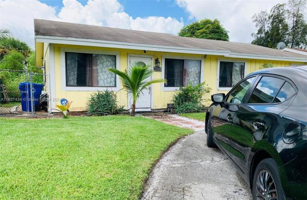 Lauderdale North Park, 7806 SW 8th Ct, North Lauderdale, Florida 33068, image 1