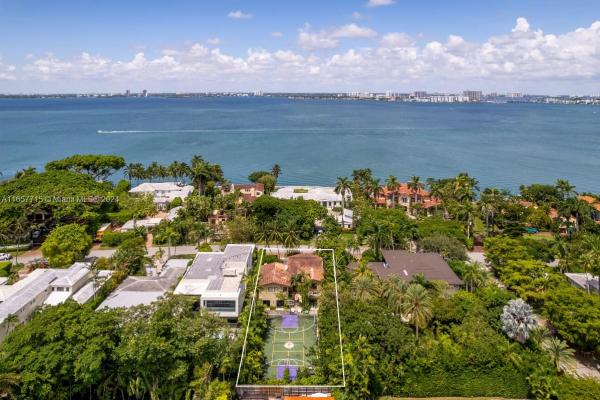 La Gorce Golf, 5069 N Bay Rd, Miami Beach, Florida 33140, image 1