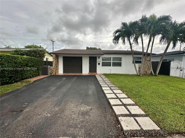 Central Miami, 6725 SW 39th Ter, Coral Terrace, Florida 33155, image 1
