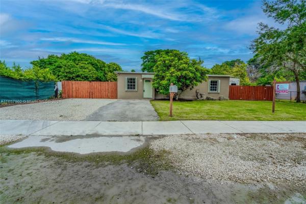 Leisure City Residential, 15431 Harding Ln, Leisure City, Florida 33033, image 3
