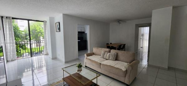 Plaza Of The Americas, 17011 N Bay Rd #308, Sunny Isles Beach, Florida 33160, image 1